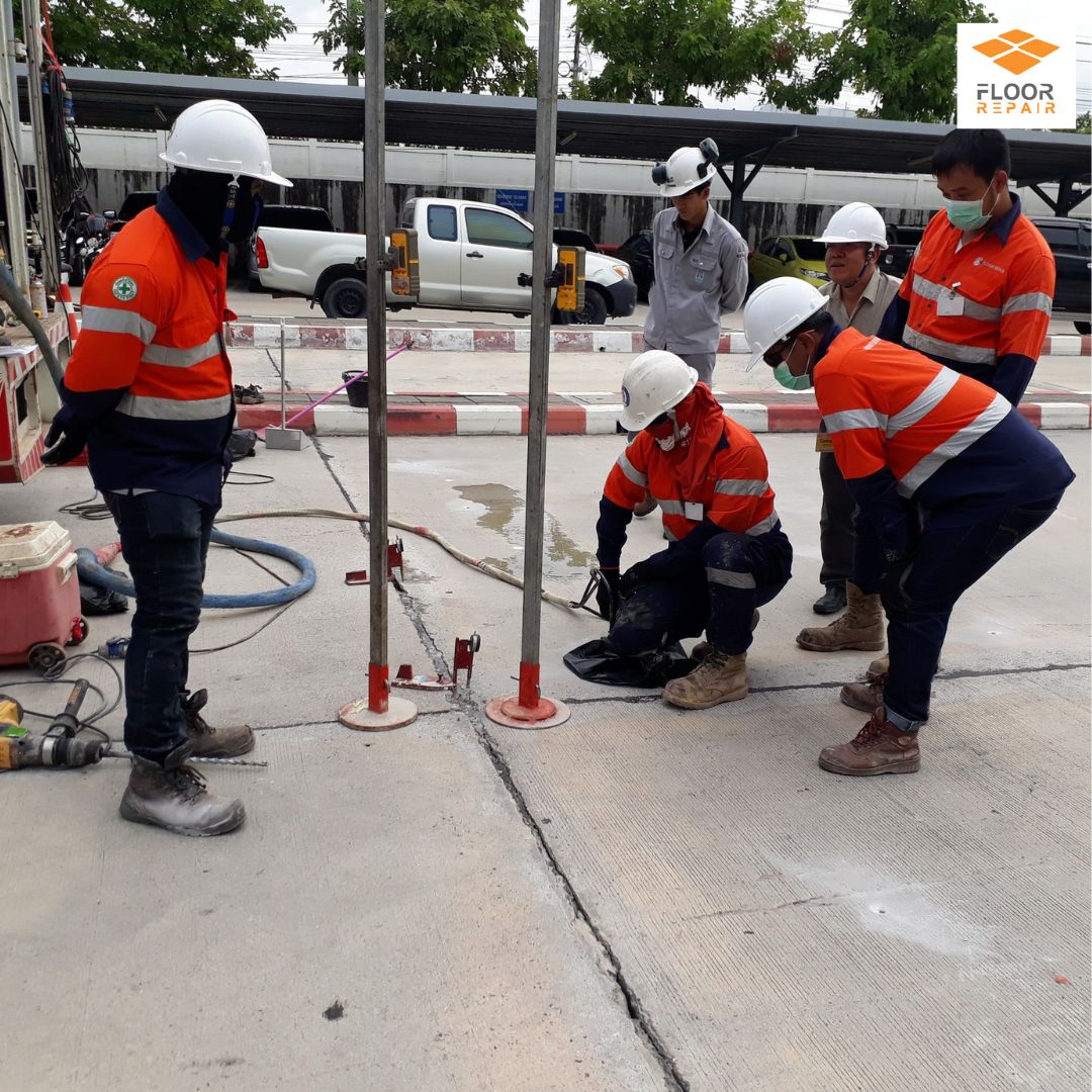 “ซ่อมถนนทรุด ยกถนนกลับสู่ระดับเดิมด้วยโฟม PU – Floorrepair” “Sunken road repair and void filling with PU foam by Floorrepair”